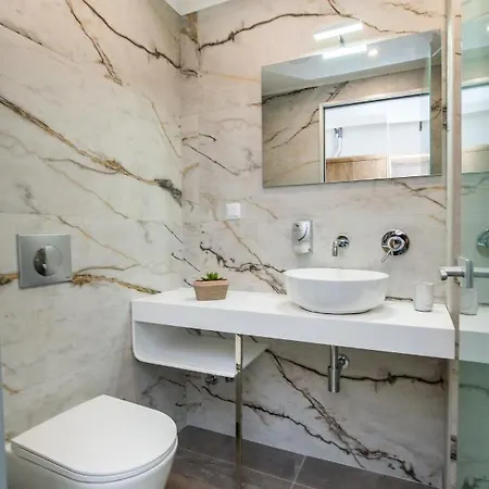 New Azzurro Deluxe *