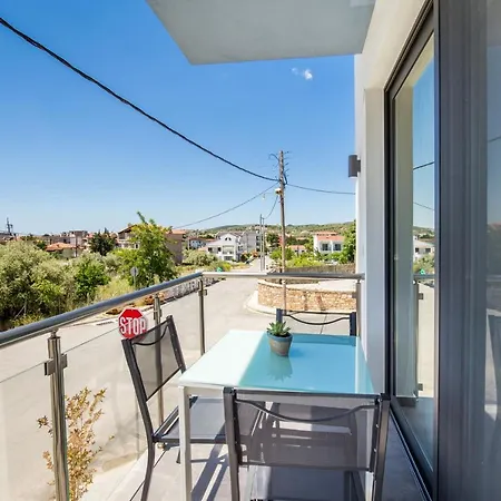 New Azzurro Deluxe * Limenaria (Thasos)